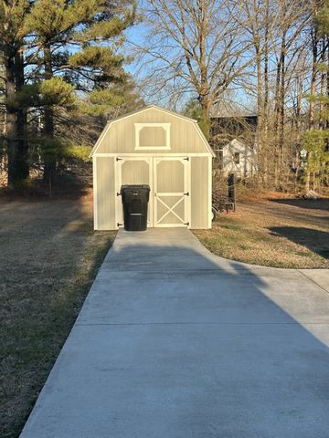 420 Inglewood Dr, Tullahoma, TN 37388