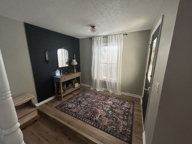 420 Inglewood Dr, Tullahoma, TN 37388