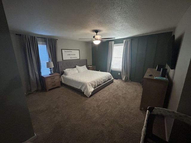 420 Inglewood Dr, Tullahoma, TN 37388