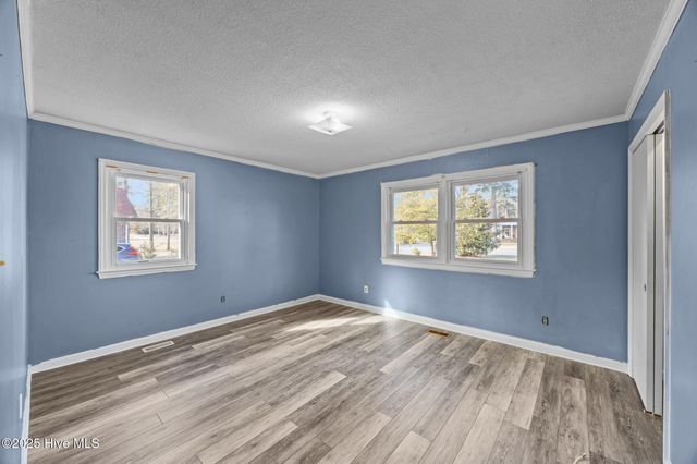 1018 Karen Drive, New Bern, NC 28562