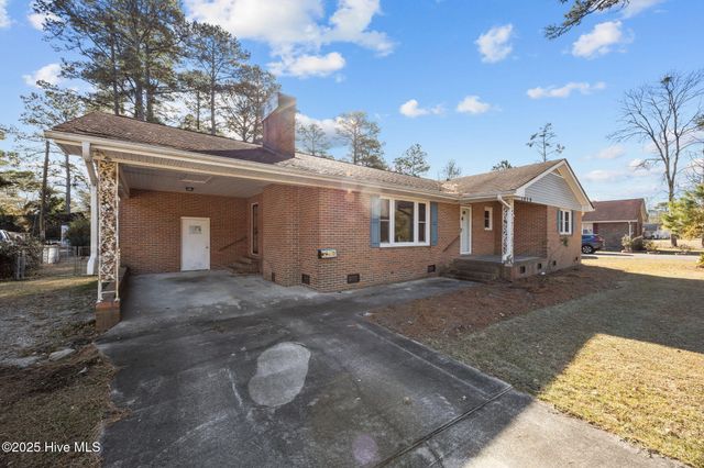 1018 Karen Drive, New Bern, NC 28562
