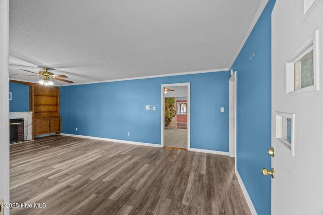 1018 Karen Drive, New Bern, NC 28562