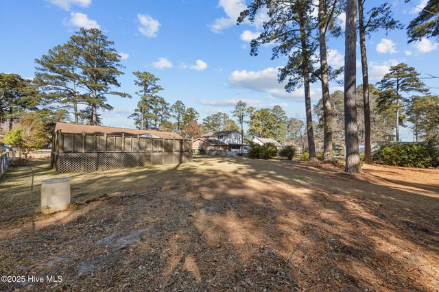 1018 Karen Drive, New Bern, NC 28562