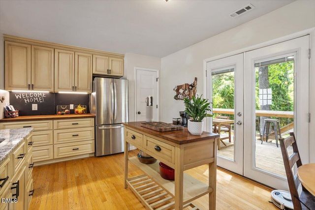 1106 N King Charles Road, Raleigh, NC 27610