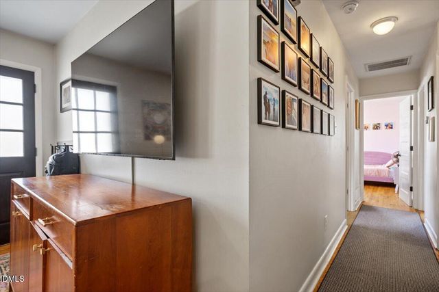 1106 N King Charles Road, Raleigh, NC 27610