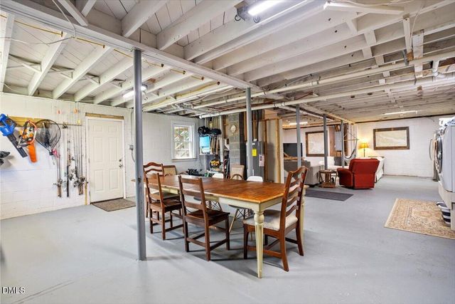 1106 N King Charles Road, Raleigh, NC 27610