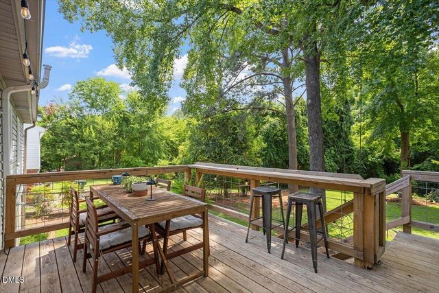 1106 N King Charles Road, Raleigh, NC 27610