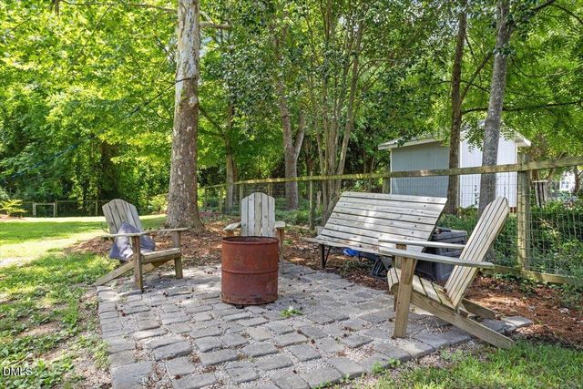 1106 N King Charles Road, Raleigh, NC 27610