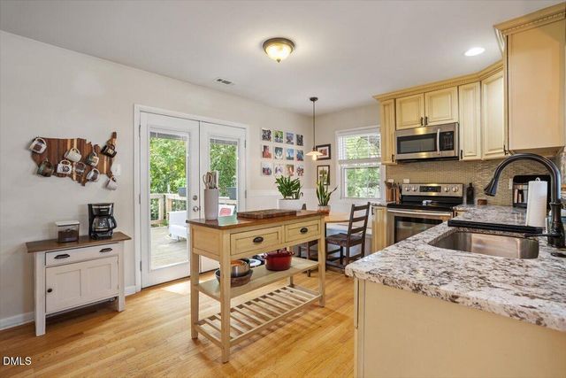 1106 N King Charles Road, Raleigh, NC 27610