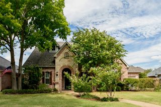 13825 E Riviera Drive, Fort Worth, TX 76028