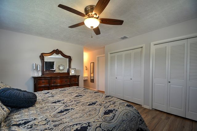 708 Mockingbird Lane, Kerrville, TX 78028