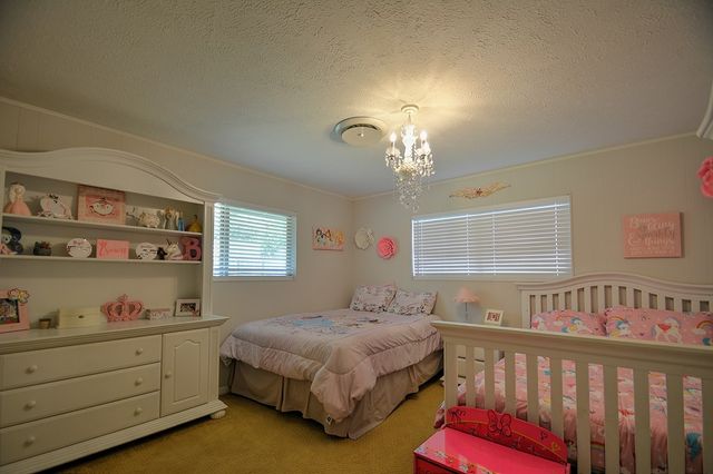 708 Mockingbird Lane, Kerrville, TX 78028