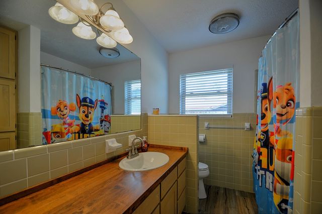 708 Mockingbird Lane, Kerrville, TX 78028