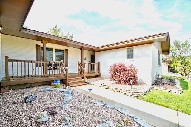 708 Mockingbird Lane, Kerrville, TX 78028