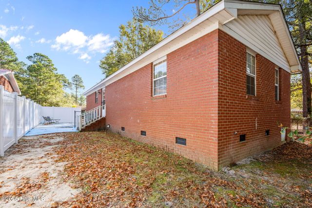 120 Charter Drive, Wilmington, NC 28403