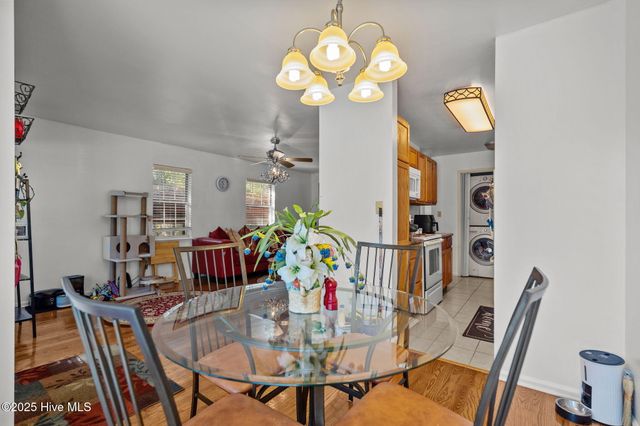 120 Charter Drive, Wilmington, NC 28403