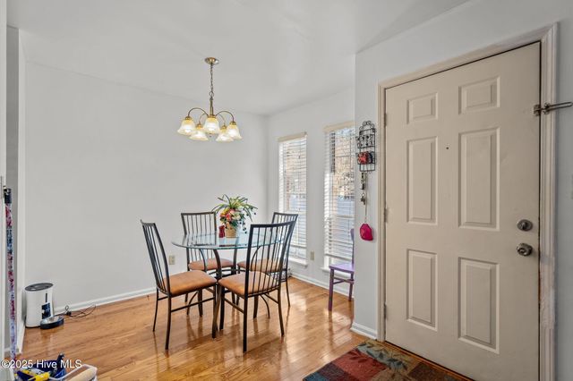 120 Charter Drive, Wilmington, NC 28403