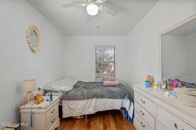 120 Charter Drive, Wilmington, NC 28403