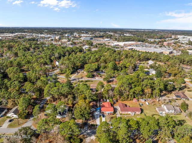 120 Charter Drive, Wilmington, NC 28403