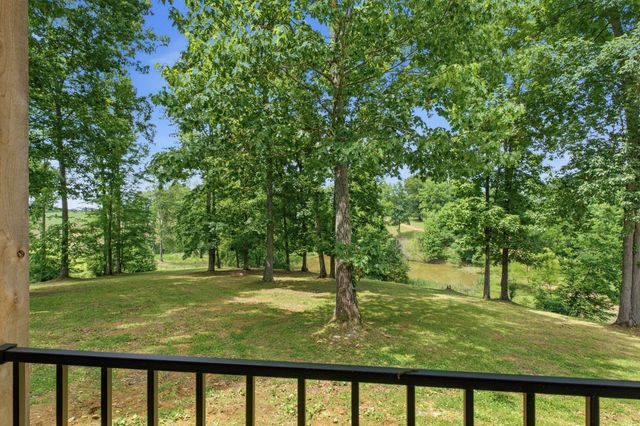 925 Sumac Rd, Pulaski, TN 38478