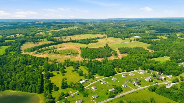 925 Sumac Rd, Pulaski, TN 38478