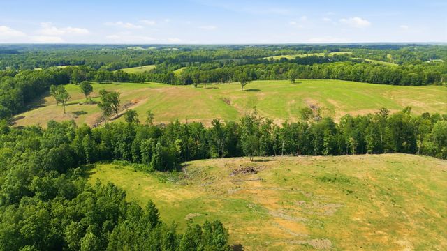 925 Sumac Rd, Pulaski, TN 38478