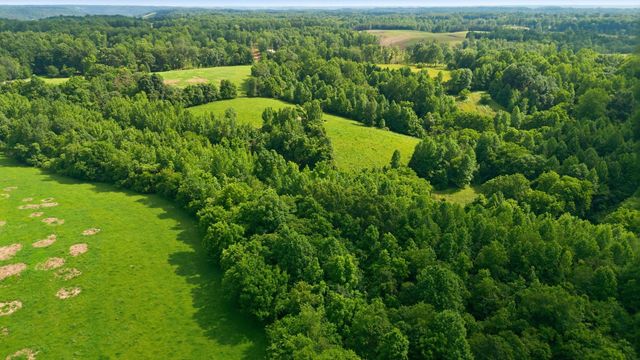 925 Sumac Rd, Pulaski, TN 38478