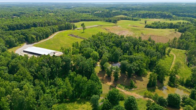 925 Sumac Rd, Pulaski, TN 38478