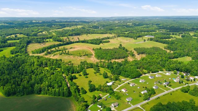 925 Sumac Rd, Pulaski, TN 38478