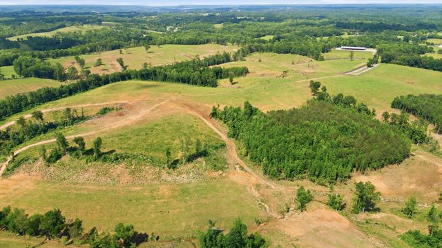 925 Sumac Rd, Pulaski, TN 38478