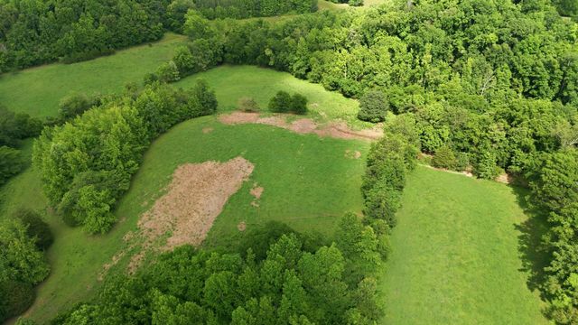 925 Sumac Rd, Pulaski, TN 38478