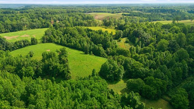 925 Sumac Rd, Pulaski, TN 38478