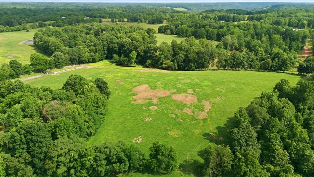 925 Sumac Rd, Pulaski, TN 38478