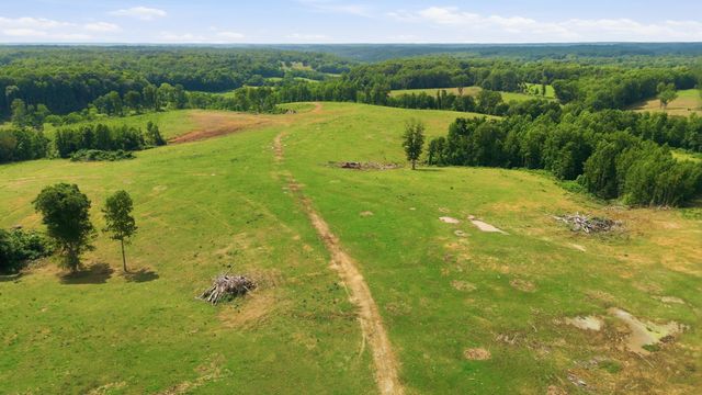 925 Sumac Rd, Pulaski, TN 38478