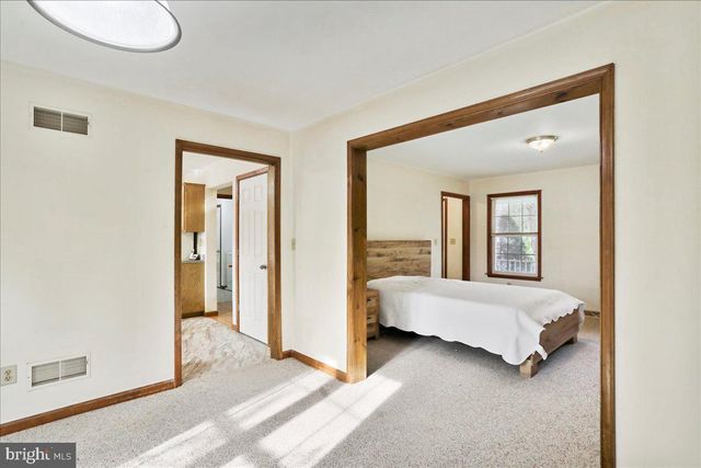 112 MILKY WAY, Shippensburg, PA 17257