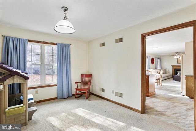 112 MILKY WAY, Shippensburg, PA 17257