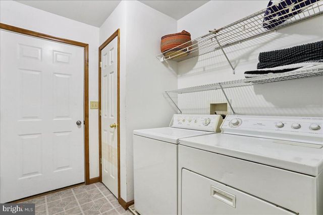 112 MILKY WAY, Shippensburg, PA 17257