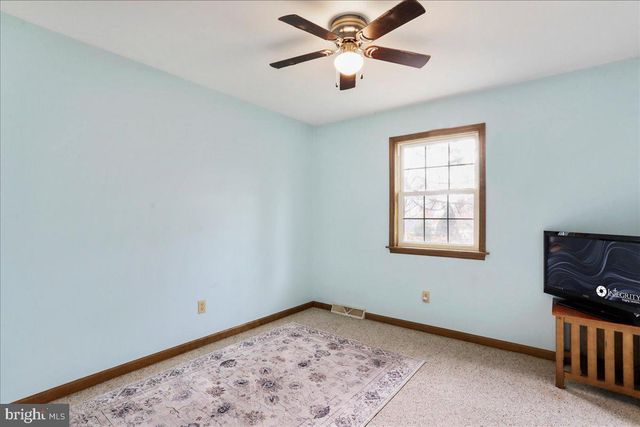 112 MILKY WAY, Shippensburg, PA 17257