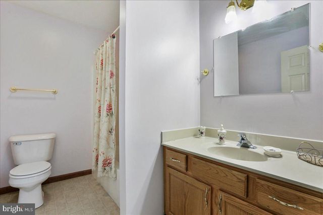 112 MILKY WAY, Shippensburg, PA 17257