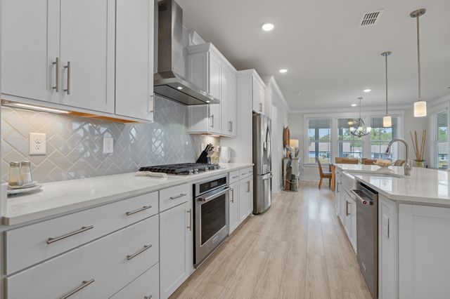 1338 Saw Palmetto St., North Myrtle Beach, SC 29582