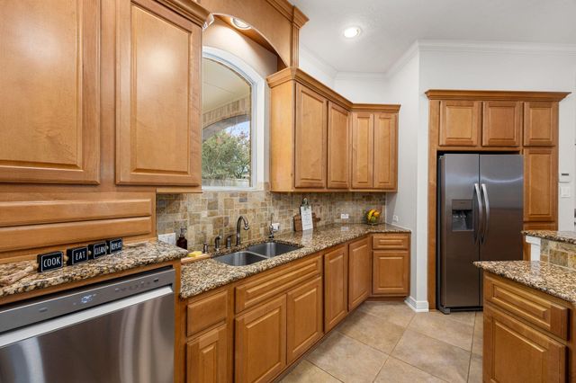 8818 Black Cherry Crossing, Katy, TX 77494