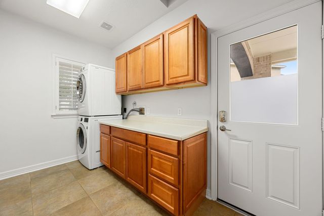 8818 Black Cherry Crossing, Katy, TX 77494