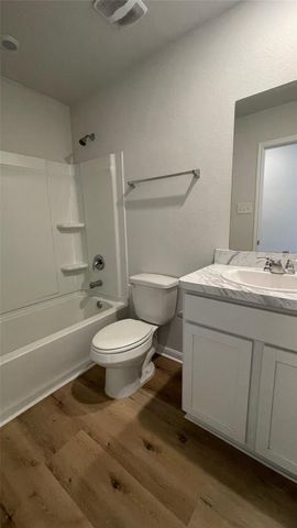 958 Road 5702, Cleveland, TX 77327