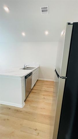 958 Road 5702, Cleveland, TX 77327