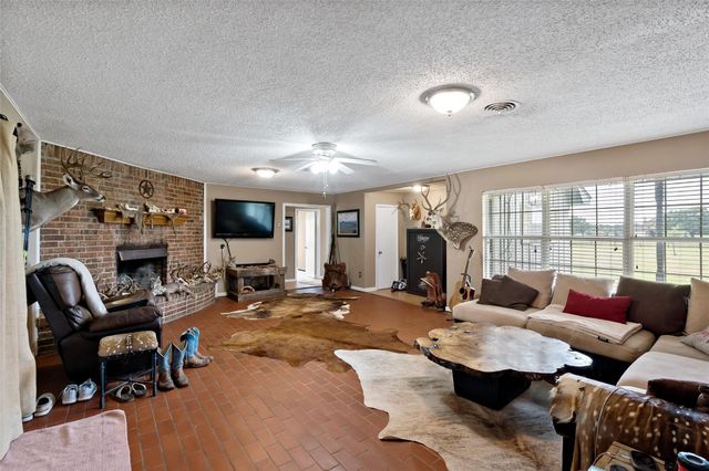 8166 Riley Road, Bryan, TX 77808