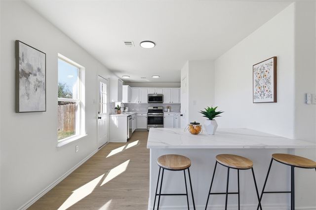 12213 Prairie Glen CT, Del Valle, TX 78617