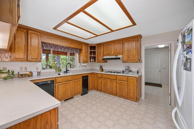 5215 Faraway Rd, Greenwood, CA 95635