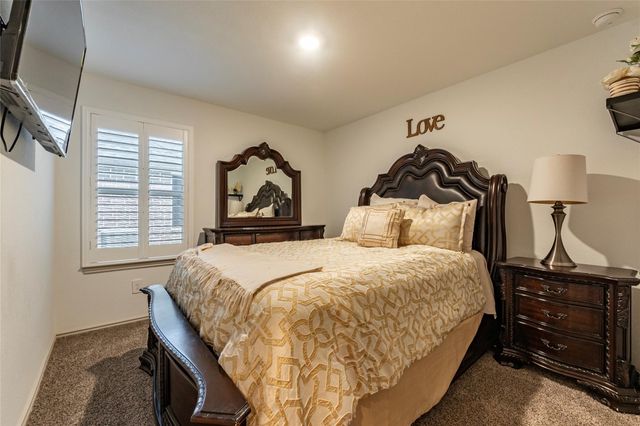 9705 Wall Street, Texas City, TX 77591