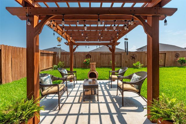 9705 Wall Street, Texas City, TX 77591