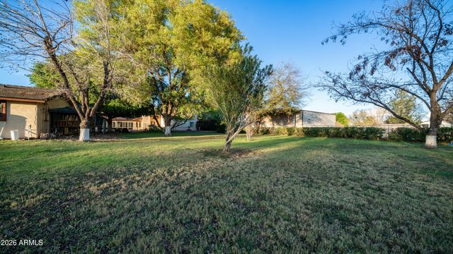 8807 W CHRISTA Way, Tolleson, AZ 85353